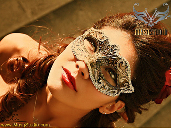 Venetian style Children Masquerade Eye Mask Black Gold