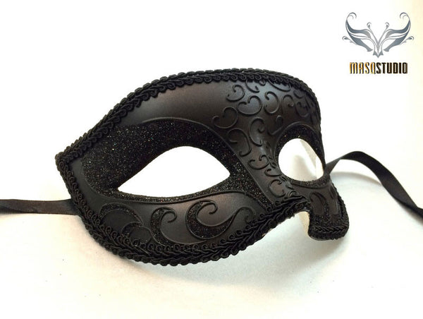 Men's Black Masquerade eye mask