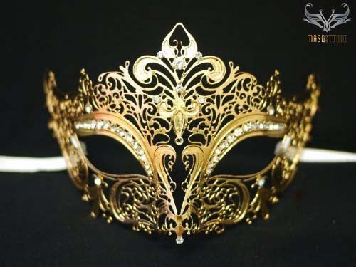 Stacy keiblers metal mask Gold