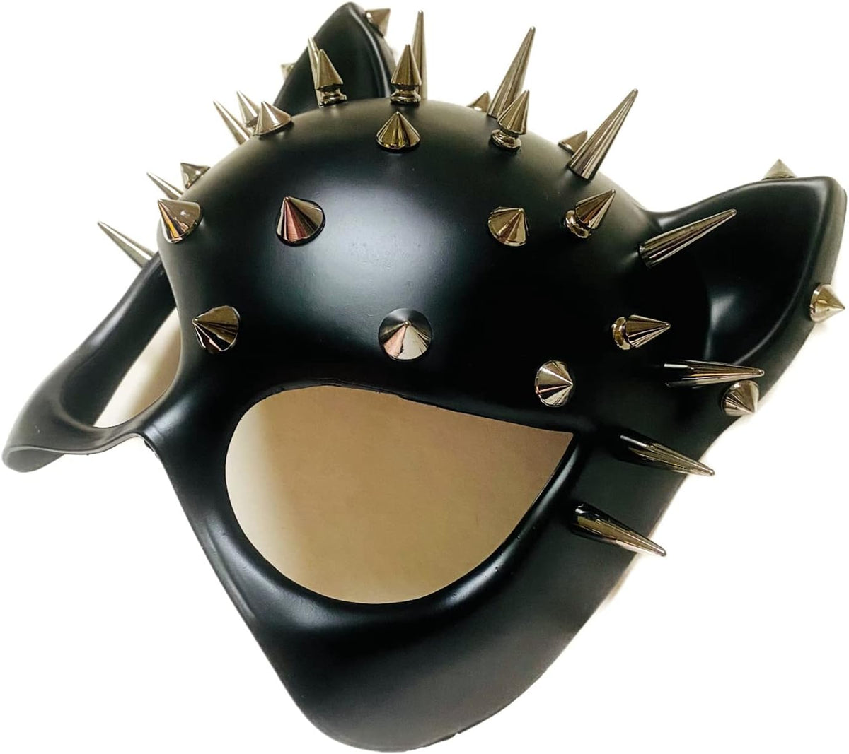 Black spiked cat masquerade mask, three-quarter view