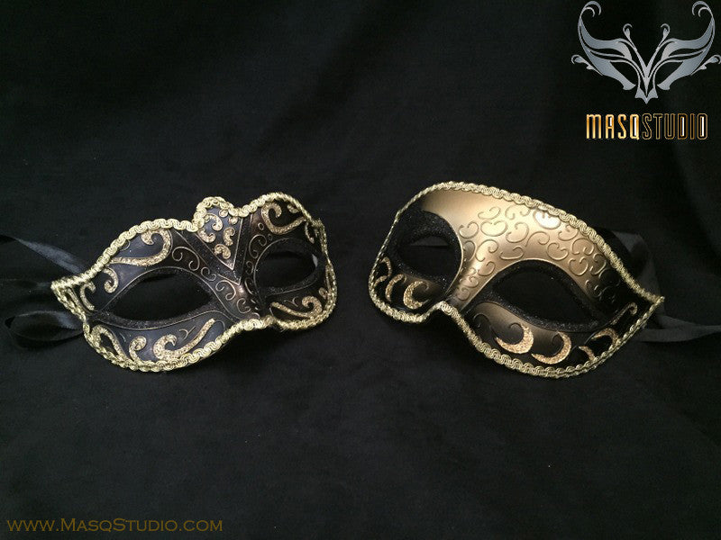 Classic Venetian Couple Black Gold Masquerade Mask Set