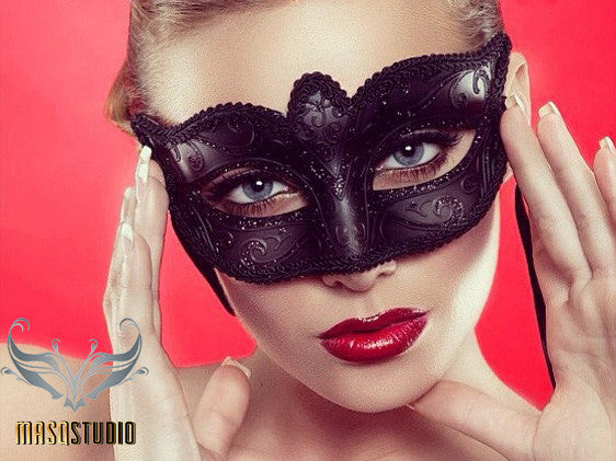 Venetian style Masquerade Eye Mask Black